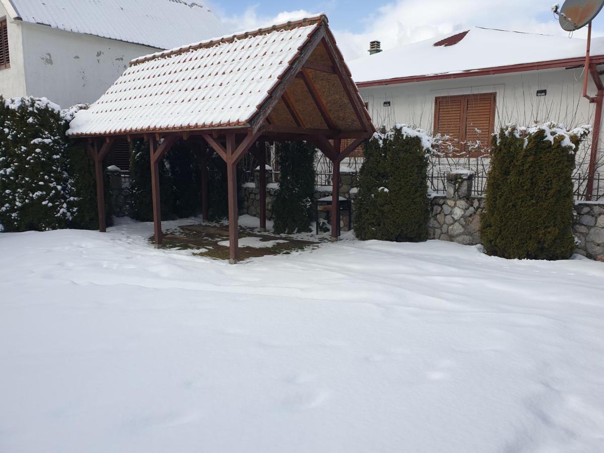 Home Vlahovic Kolašin Exteriör bild